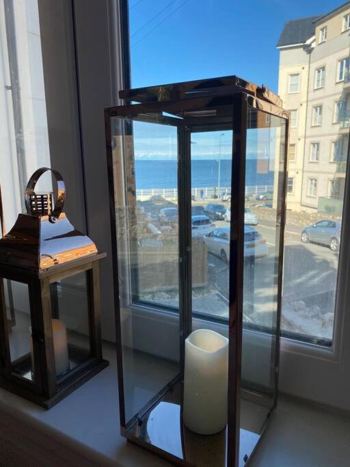 Luxury Modern 1Bed Sea View Apartment Rhôs-on-Sea Exteriér fotografie