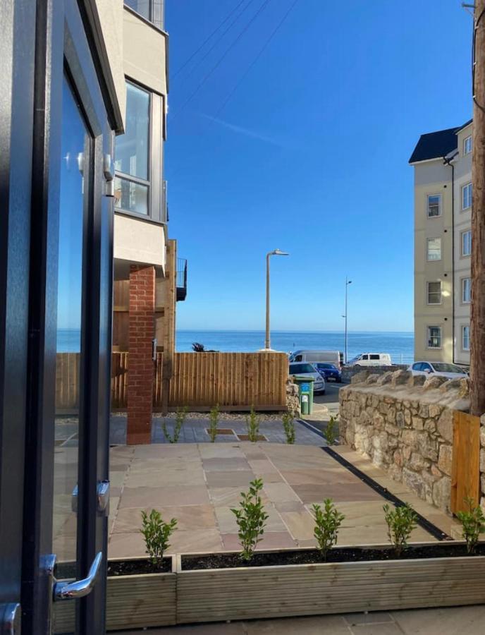 Luxury Modern 1Bed Sea View Apartment Rhôs-on-Sea Exteriér fotografie